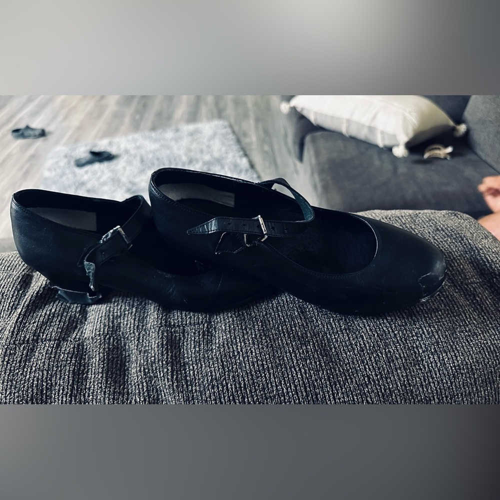 Black Mary Jane Dress Shoes with Strap